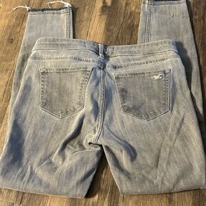 Hollister Women’s Light Gray Skinny Jeans